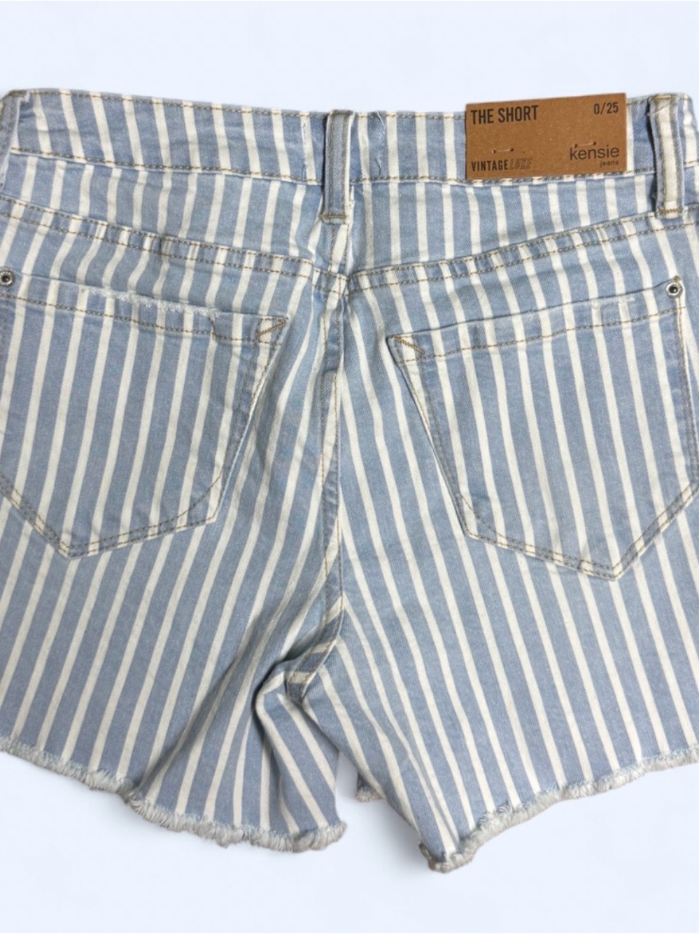 NWT Kensie Blue & White Striped Denim Shortie Shorts Size 25 Festival Vibes - Picture 2 of 4